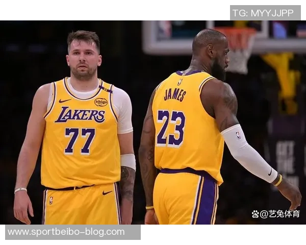 詹姆斯强调团队合作不愿被炒作与东契奇关系胜负荣辱应由全队共同承担